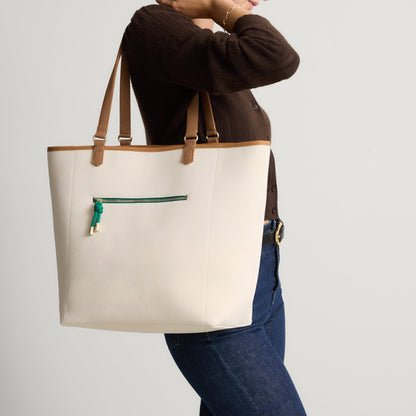 Rothy's The Two-Way Tote in Ivy