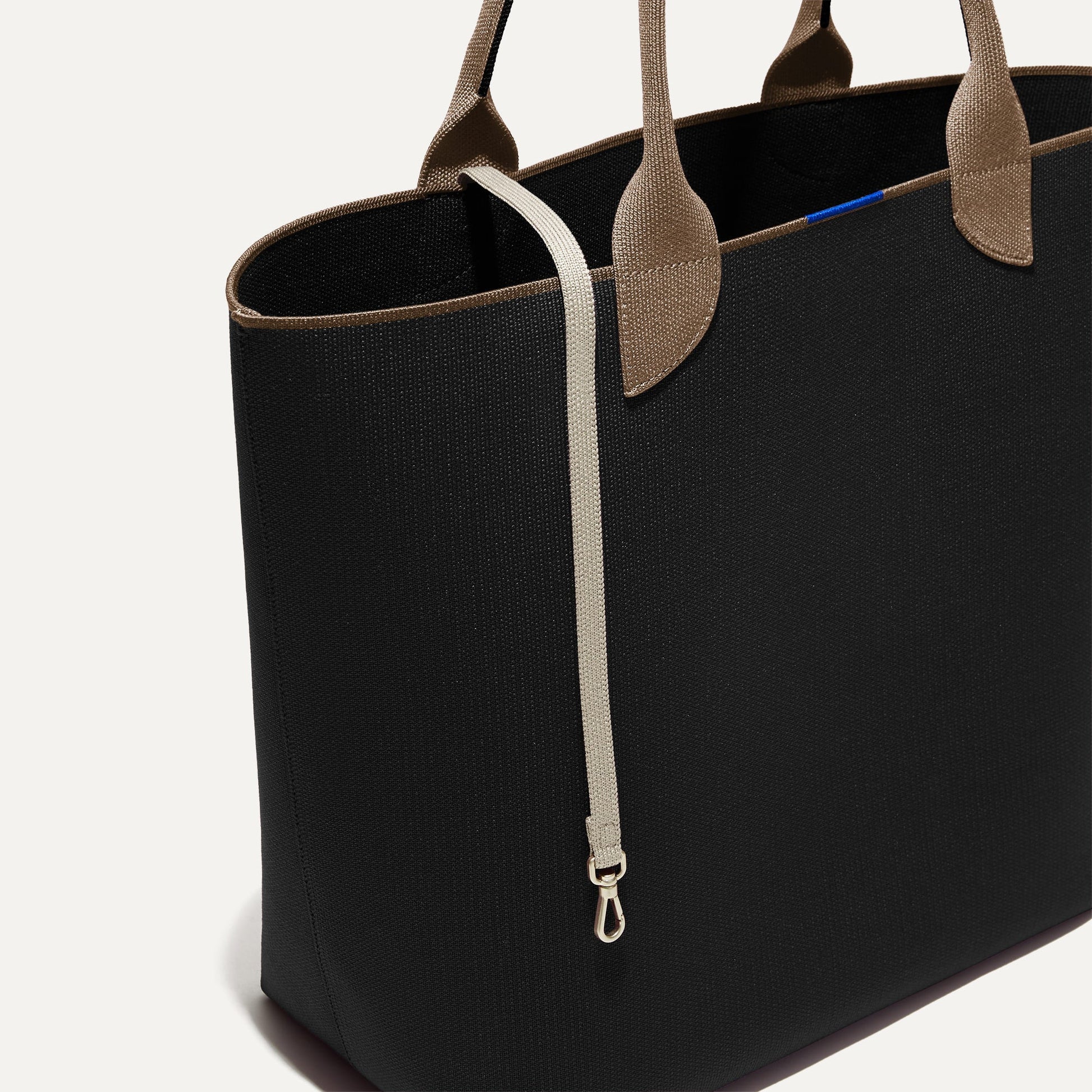 Rothy's The Lightweight Tote in Black Portobello