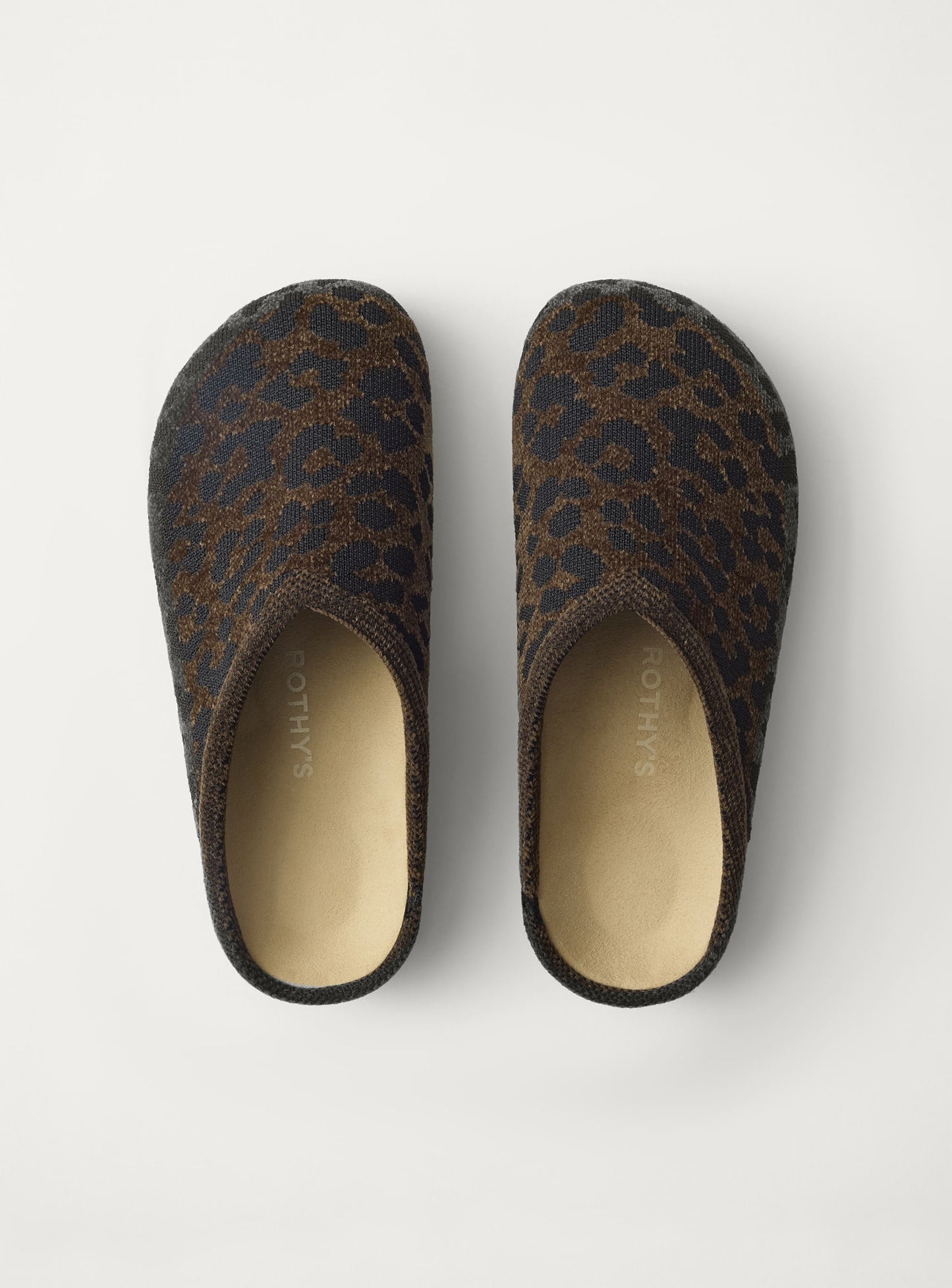 Rothy's The Casual Clog in ReVelvet™ Cheetah