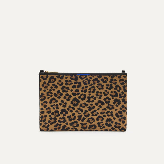 Rothy's The Convertible Clutch in Toasty Cat